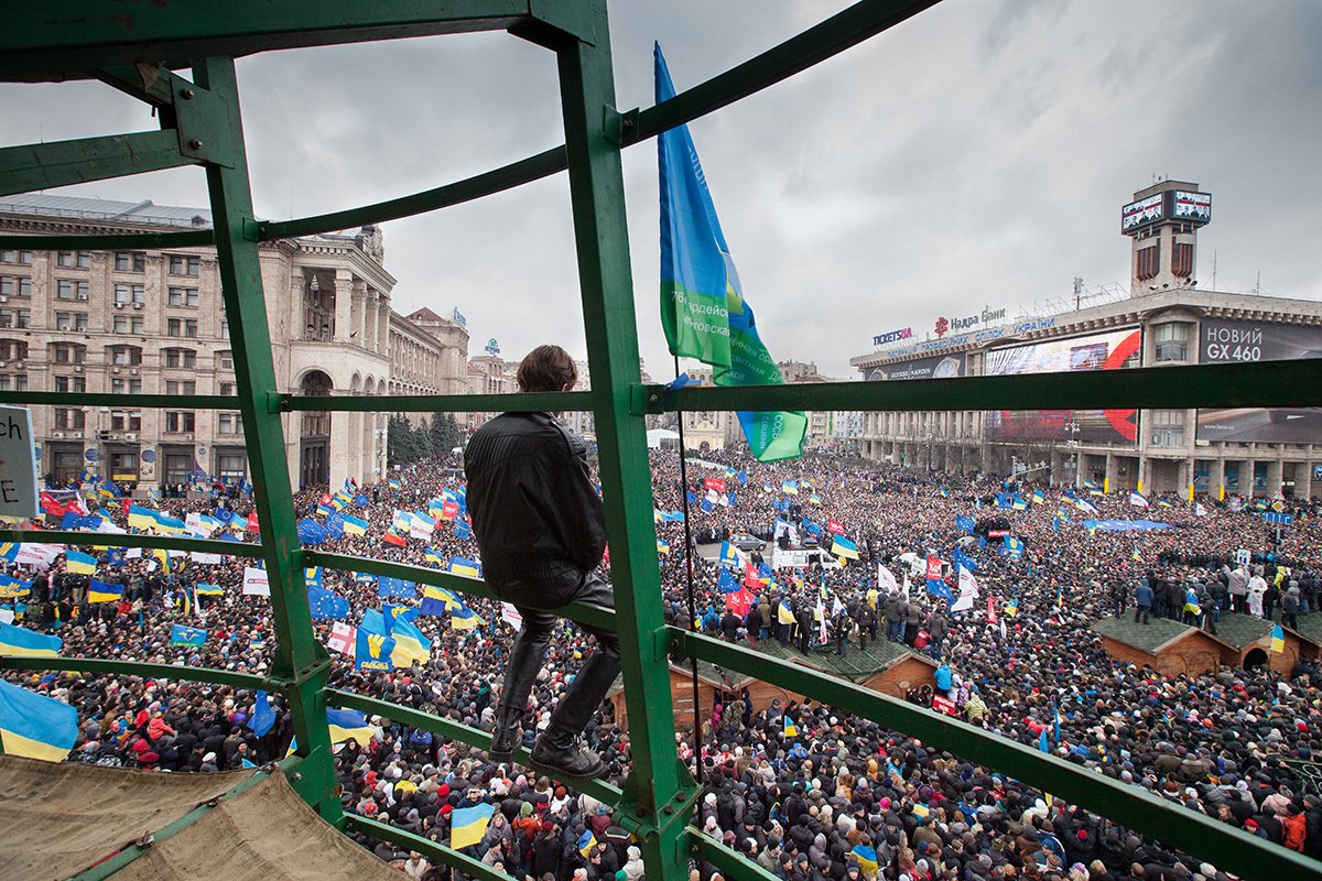 Антиправительственная акция протеста в Киеве, 1 декабря 2013 г. Фото: Iv Bogdan / NurPhoto / Corbis / Getty Images