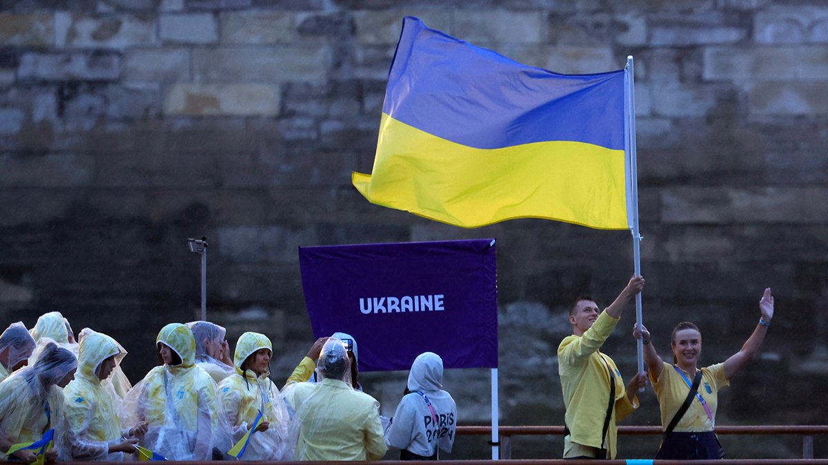 «Це для тебе, рідна!»